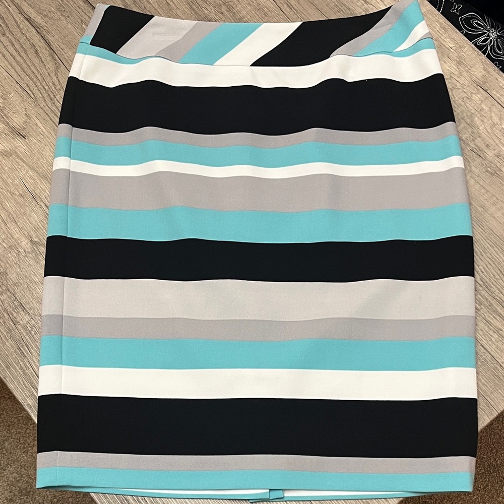 Nine West Black, Gray, White, and Blue Striped Pencil Skirt